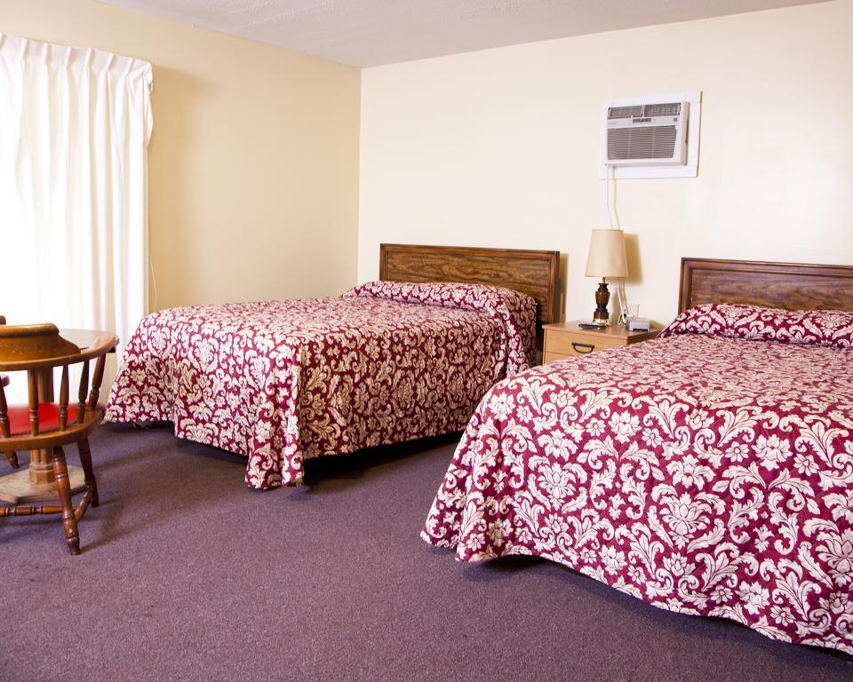Charlie'S Motel Frostburg Kültér fotó